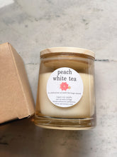 Load image into Gallery viewer, Peach White Tea: peach, brewed white tea, jasmine
